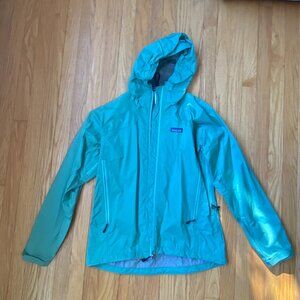 Patagonia women's raincoat